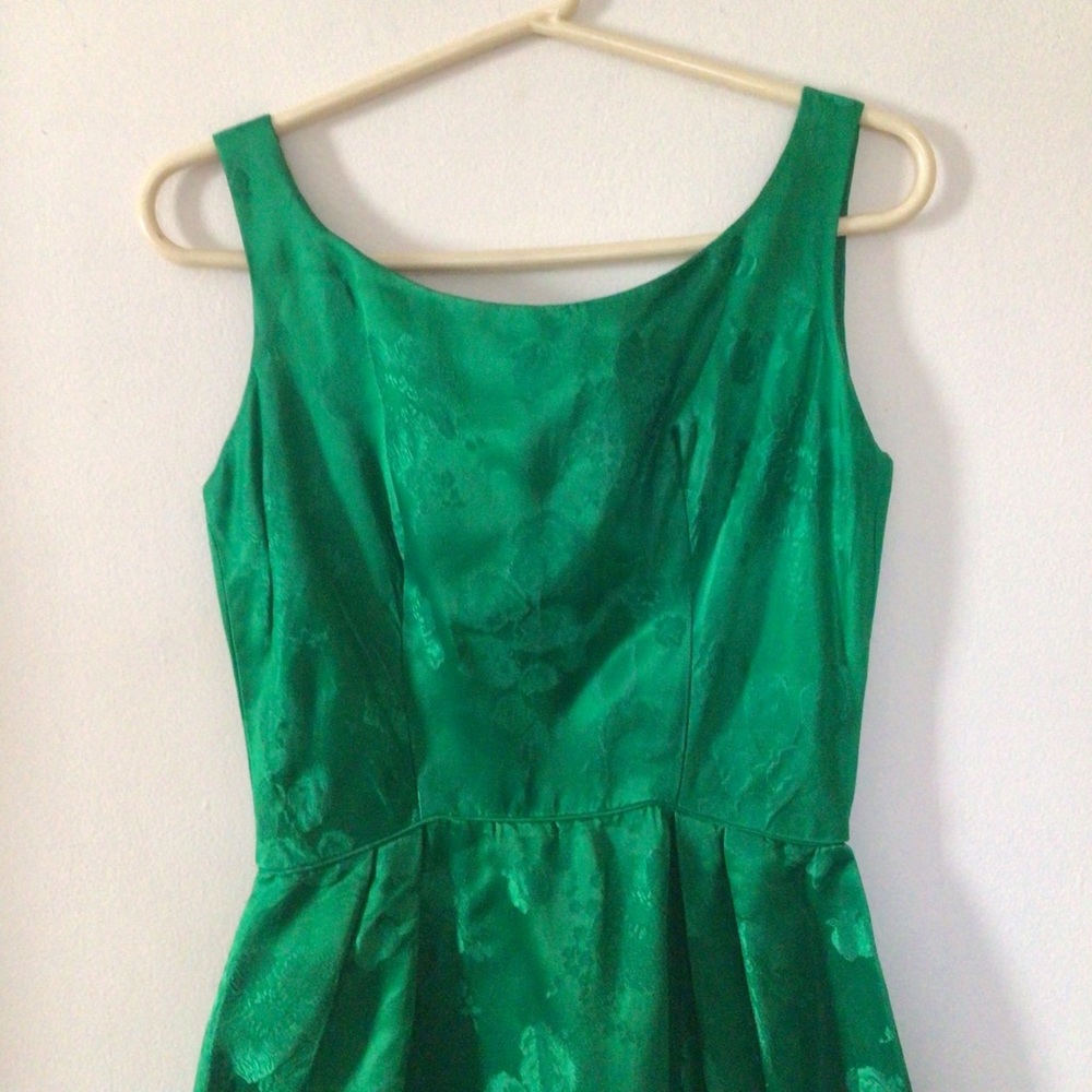 Vintage Kelly Green Silk Jacquard Dress☘️ - Picture 10 of 12